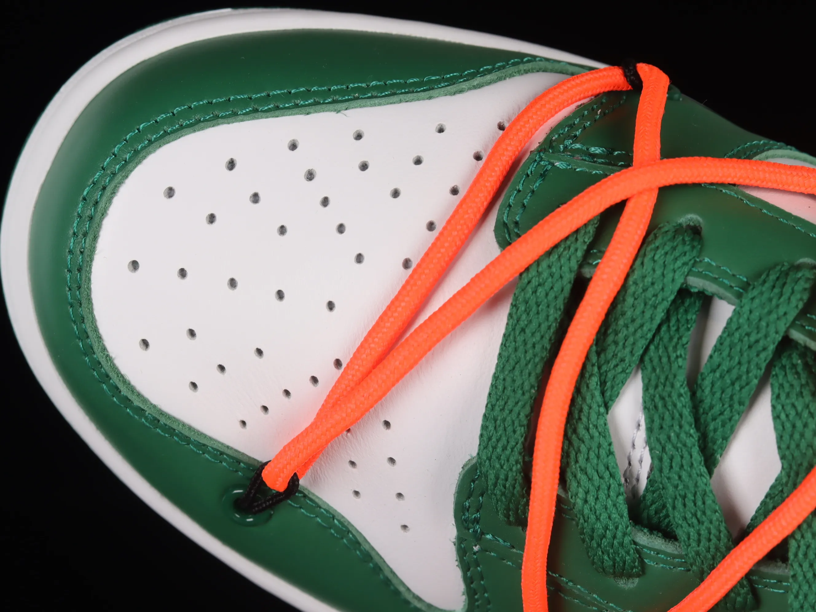 All Categories Nk SB Dunk Series Nk SB Dunk Low Low-top sneakers Pure original version OF x Futura x Dunk OW joint sneakers CT0856-100